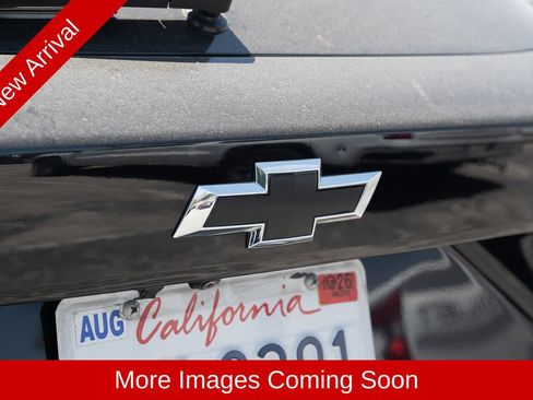 Used 2024 Chevrolet Trax LS w/ LPO, Blackout Package FWD image 11
