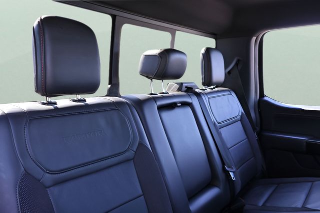 Used 2025 Ford F150 Raptor AWD/4WD image 18