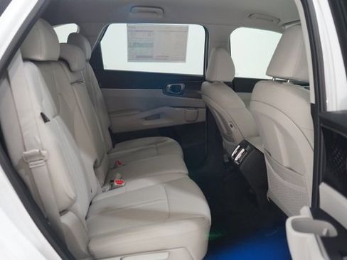 New 2026 Kia Sorento S image 34