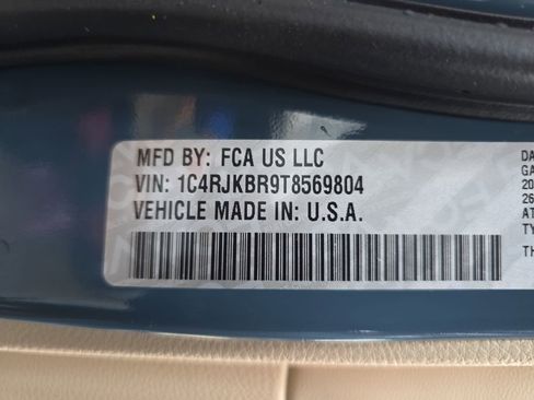 New 2026 Jeep Grand Cherokee L Limited AWD/4WD image 36