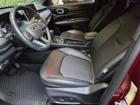 Used 2022 Jeep Compass Latitude w/ Convenience Group AWD/4WD image 8