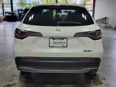 Certified 2023 Honda HR-V Sport image 6
