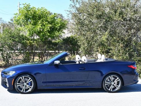 Used 2024 BMW M440i Convertible w/ Premium Package image 27