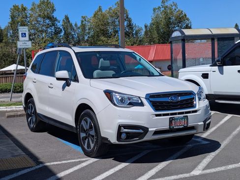 Used 2018 Subaru Forester 2.5i Limited AWD/4WD image 7