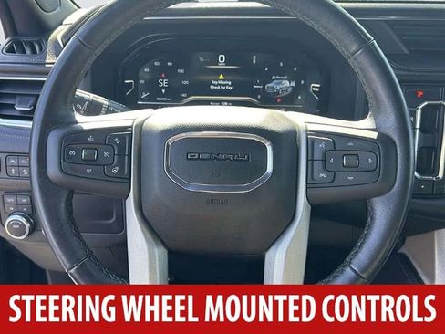 Used 2022 GMC Yukon Denali AWD/4WD image 7