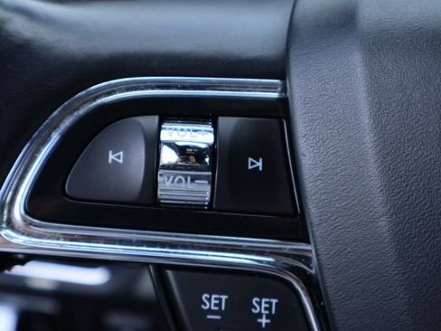 Used 2024 Lincoln Navigator Reserve AWD/4WD image 25