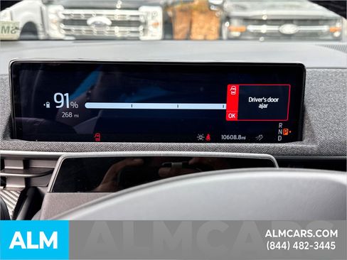 Used 2025 Ford Mustang Mach-E Premium image 32