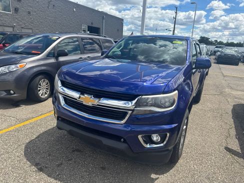 Used 2017 Chevrolet Colorado LT w/ LT Convenience Package AWD/4WD image 23