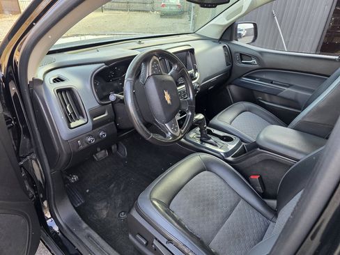 Used 2016 Chevrolet Colorado Z71 w/ Z71 Midnight Edition image 5