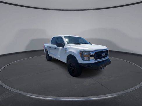 Used 2023 Ford F150 XLT AWD/4WD image 3