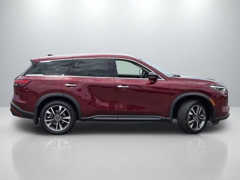 Used 2024 INFINITI QX60 Luxe FWD image 3