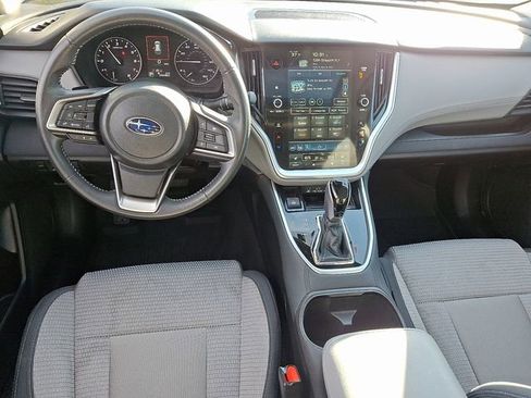 Used 2023 Subaru Outback Premium image 11
