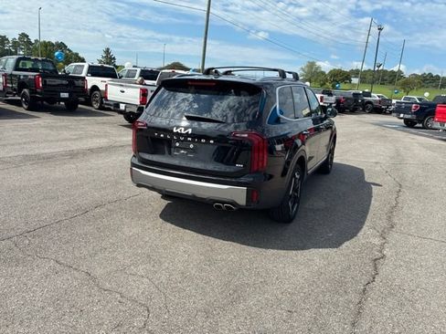 Used 2025 Kia Telluride S AWD/4WD image 34