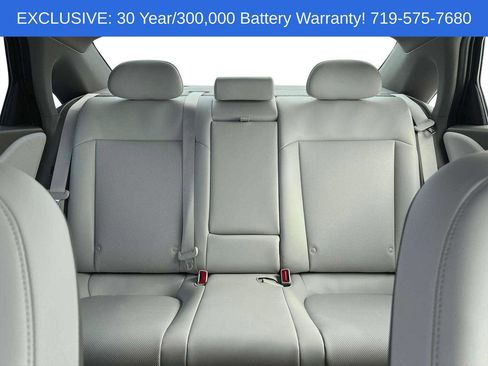 New 2025 Hyundai Ioniq 6 Limited image 17