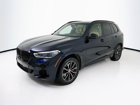Used 2023 BMW X5 M50i w/ Executive Package image 3