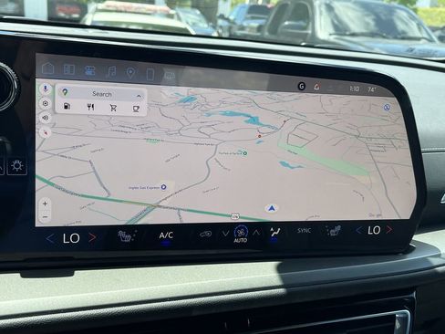 New 2025 Chevrolet Traverse LT w/ Driver Confidence Package image 15