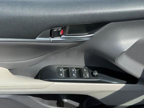 Used 2018 Toyota Camry XSE w/ Driver Assist Package FWD image 17