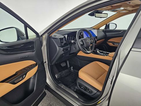 Used 2026 Lexus NX 350h AWD w/ Cold Area Package image 19
