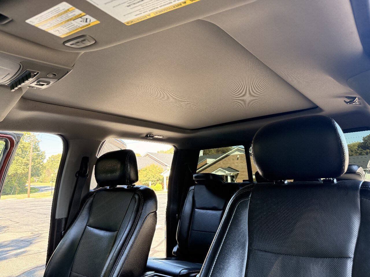 Used 2017 Ford F250 Lariat w/ Lariat Ultimate Package AWD/4WD image 17
