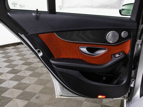 Used 2015 Mercedes-Benz C 300 4MATIC Sedan image 36