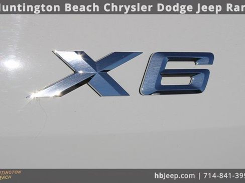 Used 2022 BMW X6 xDrive40i w/ Executive Package image 8