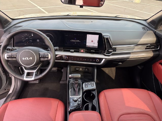 Used 2025 Kia Sportage SX FWD image 15