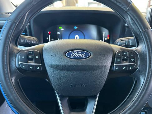 Used 2025 Ford Maverick XLT FWD image 22