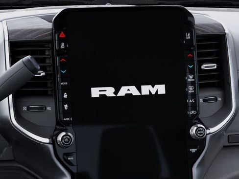 New 2026 RAM 2500 Laramie AWD/4WD image 10