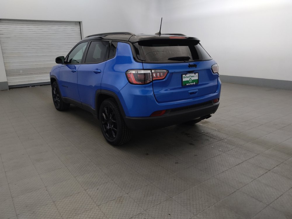 Used 2022 Jeep Compass Latitude FWD image 5