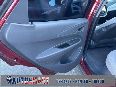 Used 2021 Chevrolet Bolt LT image 37