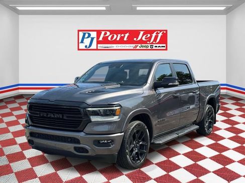Used 2022 RAM 1500 Laramie AWD/4WD image 1