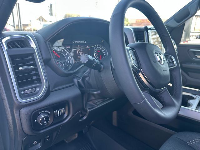 Used 2025 RAM 1500 Big Horn AWD/4WD image 12