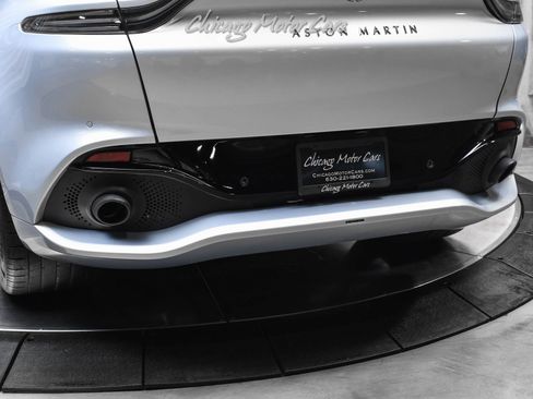 Used 2022 Aston Martin DBX AWD/4WD image 41
