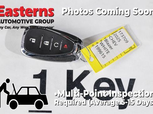 Used 2025 Chevrolet Blazer LT FWD image 26