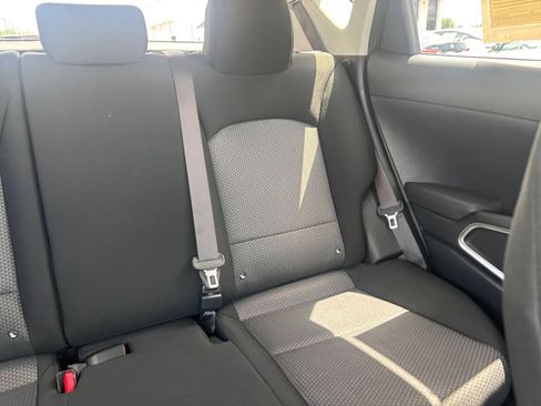 Used 2025 Kia Soul LX w/ LX Technology Package FWD image 35