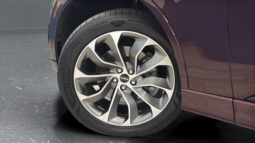 Used 2022 Lincoln Aviator Grand Touring AWD/4WD image 40