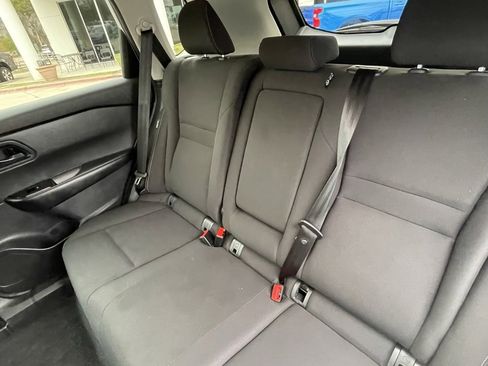 Used 2024 Nissan Rogue S image 23