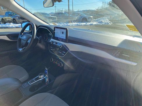 Certified 2022 Ford Escape SE w/ Convenience Package image 23