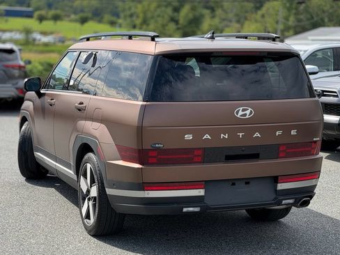 Used 2025 Hyundai Santa Fe Limited AWD/4WD image 3