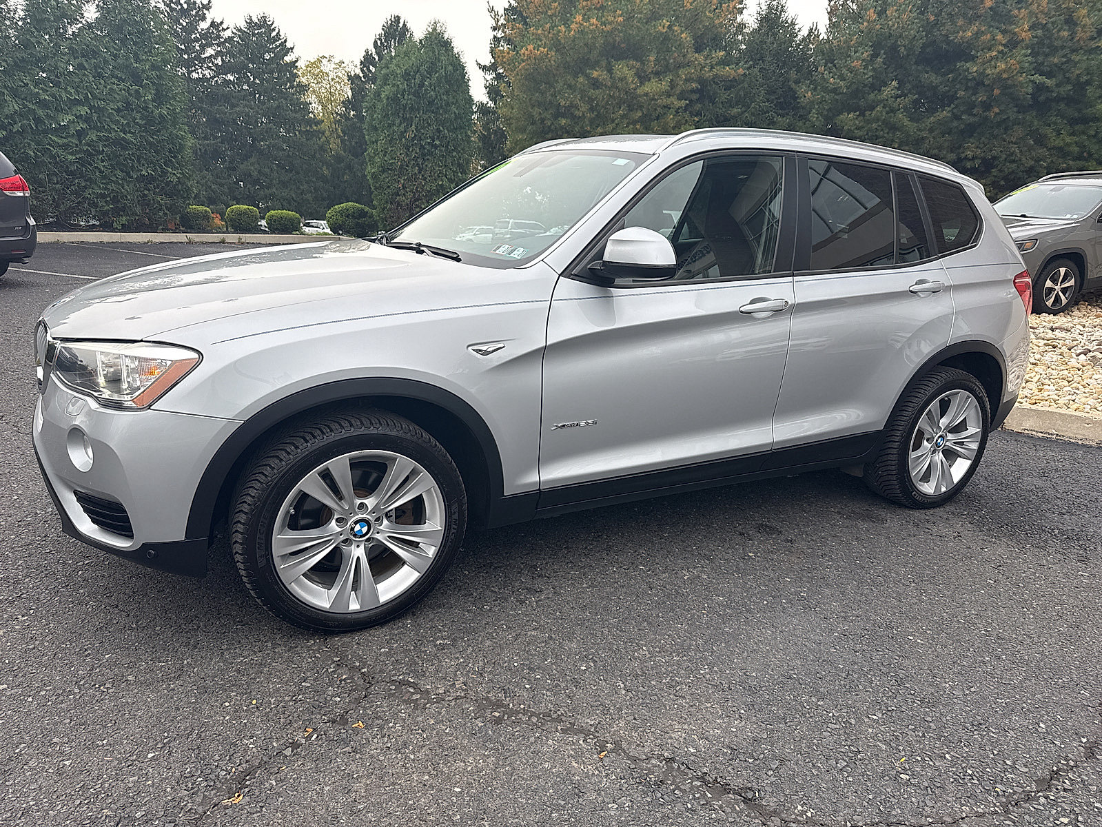 Used 2016 BMW X3 xDrive28i AWD/4WD image 11