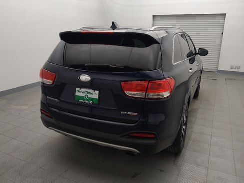 Used 2018 Kia Sorento EX image 7