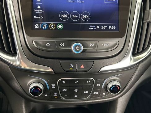 Used 2024 Chevrolet Equinox LT image 14