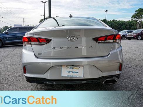 Used 2019 Hyundai Sonata SE w/ Cargo Package FWD image 12
