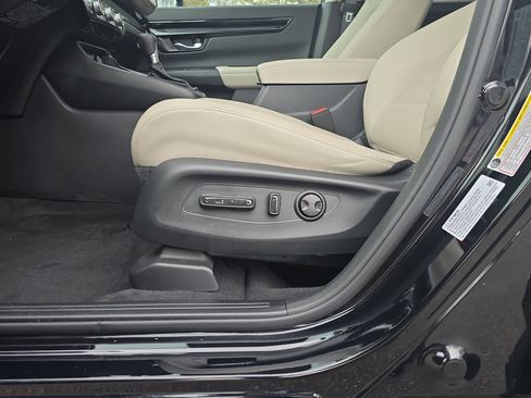 Used 2024 Honda CR-V EX-L image 28