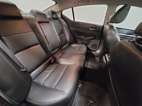 Used 2019 Nissan Altima 2.5 Platinum image 10