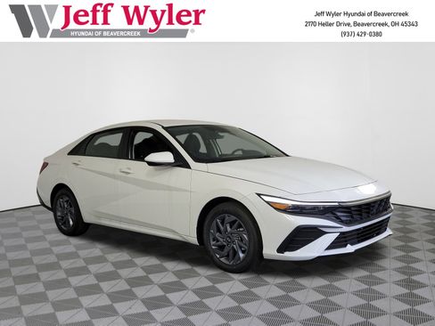 New 2025 Hyundai Elantra Blue image 1