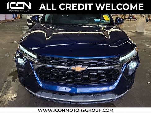 Used 2024 Chevrolet Trax LT image 1