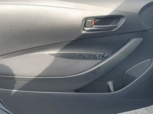 Certified 2023 Toyota Corolla LE image 38