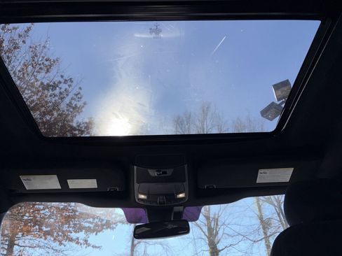 Used 2019 Ford F150 XLT w/ Equipment Group 302A Luxury image 12