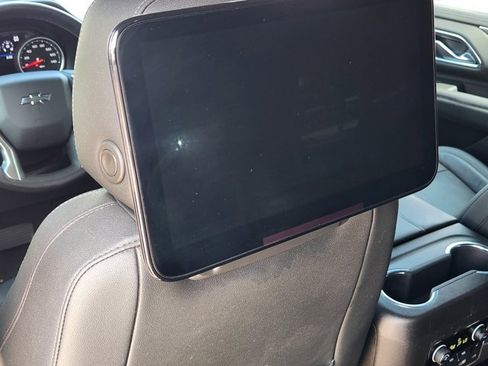 Used 2021 Chevrolet Tahoe Z71 w/ Z71 Off-Road Package image 37